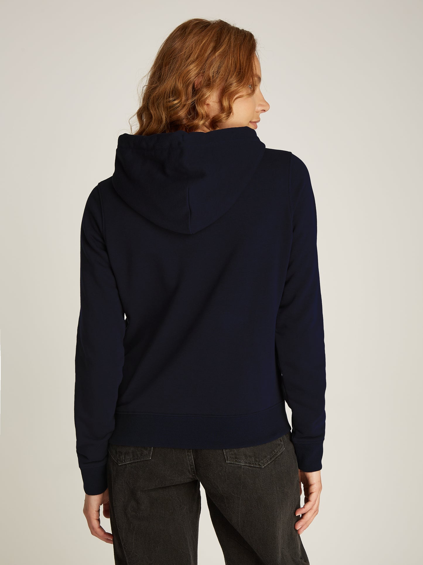 Tommy Jeans - Essential Logo Regular Hoodie - Navy